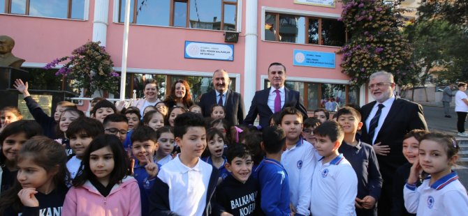 NESİBE ERYETİŞ MESLEKİ VE TEKNİK ANADOLU LİSESİ'NDE SİBER GÜVENLİK HAFTASI COŞKUSU