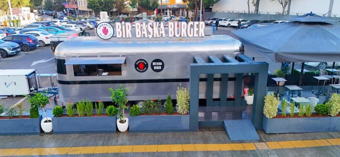 ÜMRANİYE’DE GENÇLERİN YENİ BULUŞMA NOKTASI: BİR BAŞKA BURGER AÇILDI