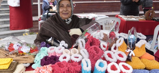 KARTAL'DA YILBAŞI COŞKUSU KADIN EMEĞİ PAZARI NEYZEN TEVFİK MEYDANI'NDA AÇILDI