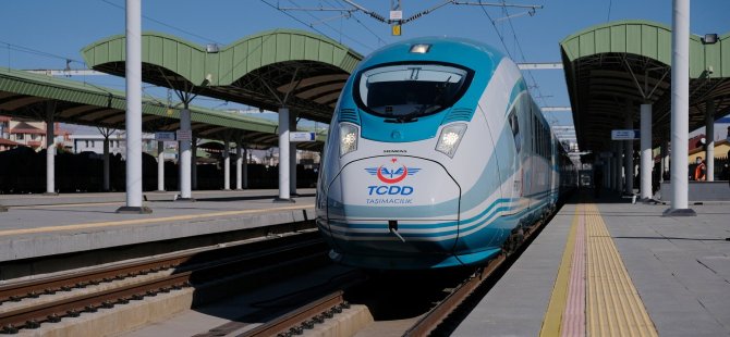 ANKARA İSTANBUL YHT BİLET FİYATI 930 TL'YE YÜKSELDİ