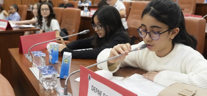 KARTAL BELEDİYESİ ÇOCUK MECLİSİ'NDEN DİKKAT ÇEKEN ÖNEMLİ GÜNDEM MADDELERİ