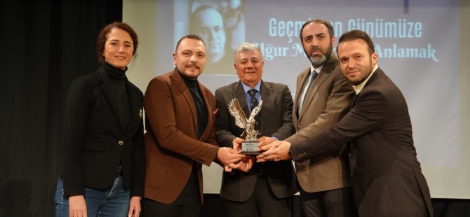 UĞUR MUMCU ÖLÜMÜNÜN 33. YIL DÖNÜMÜNDE  KARTAL'DA ANILDI