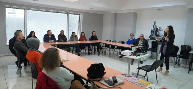 KARTAL BELEDİYESİ'NDE ''EVLİLİK OKULU'' EĞİTİMLERİ BAŞLADI