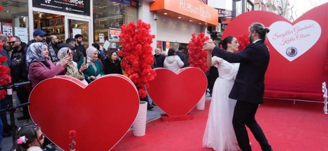 KARTAL'DA SEVGİLİLER GÜNÜ COŞKUSU