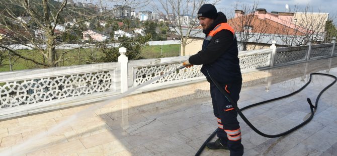 PENDİK'TE CAMİLER RAMAZAN AYINA HAZIR