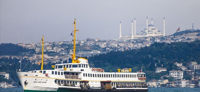 İSTANBUL'DA VAPUR SEFERLERİ İPTAL EDİLDİ