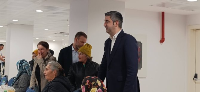 BAŞKAN GÖKHAN YÜKSEL YALI YUNUS TOPSELVİ KÜLTÜR MERKEZİ'NDE İFTAR SOFRASINDA BULUŞTU