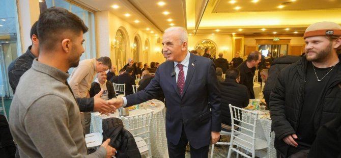 BAŞKAN İSMET YILDIRIM, BELEDİYE PERSONELİYLE İFTAR SOFRASINDA BULUŞTU