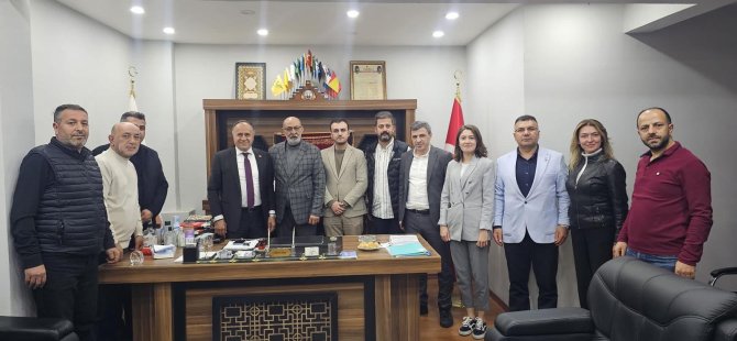 CHP PENDİK İLÇE BAŞKANLIĞI'NDAN ERZURUMLULAR DERNEĞİNE ZİYARET