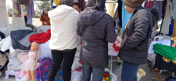 KARTAL'DA ATMA SAT İKİNCİ EL PAZARI'NA YOĞUN İLGİ
