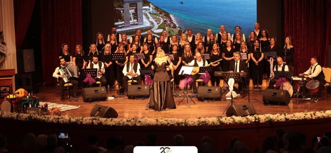 PENDİK'TE MARMARA RÜZGARI: ''YEDİ BÖLGE BİR SAHNE'' KONSERİ MEST ETTİ