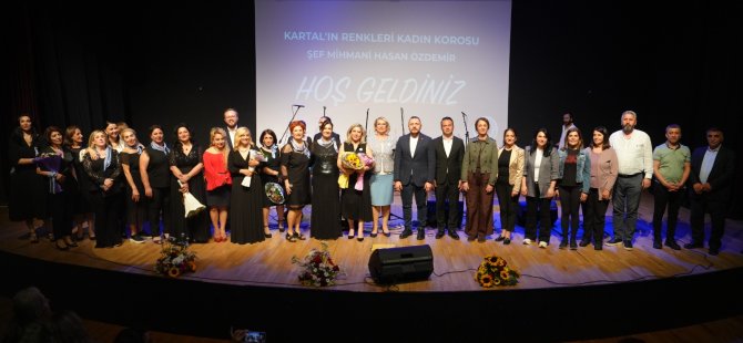 KARTALLI KADINLARDAN ÖĞRENCİLERE BURS KONSERİ