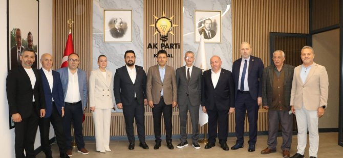 AK PARTİ KARTAL İLÇE BAŞKANLIĞI BAYRAMLAŞMA PROGRAMINDA BULUŞTU