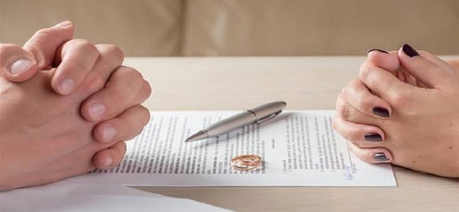 AYM SÜRESİZ NAFAKA DÜZENLEMESİNİ İPTAL ETTİ