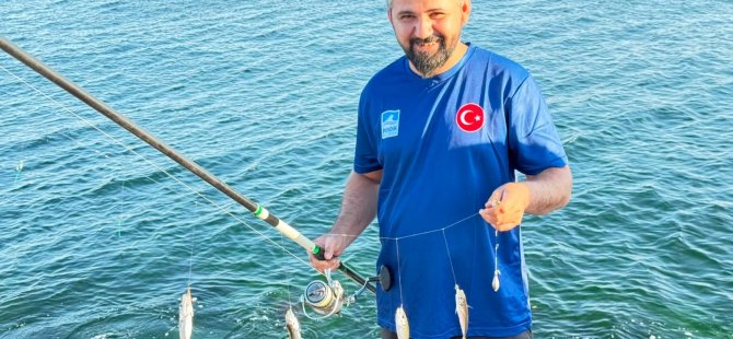 PENDİK'TE BABA VE ÇOCUKLAR EN ÇOK BALIĞI TUTMAK İÇİN YARIŞTI