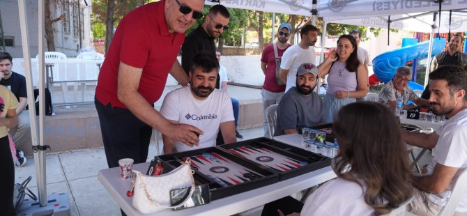 KARTAL'DA ZARLAR DOSTLUK İÇİN ATILDI