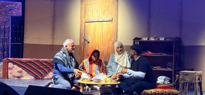 AÇIK HAVA TİYATROLARI ''GAZZE AĞIDI'' İLE SONA ERDİ