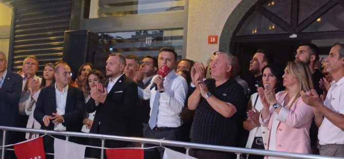 KARTAL'DA YENİ BAŞLANGIÇ:YENİ PARTİ KARTAL İLÇE BAŞKANLIĞI COŞKULU BİR TÖRENLE AÇILDI