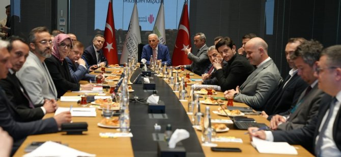 ÜMRANİYE BELEDİYESİ VE FİNANS DEVLERİNDEN DEV ULAŞIM ZİRVESİ