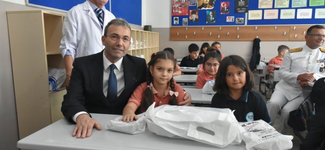 PENDİK BELEDİYESİNİN ÖĞRENCİLERE TERMOS DESTEĞİ BU YIL DA SÜRDÜ