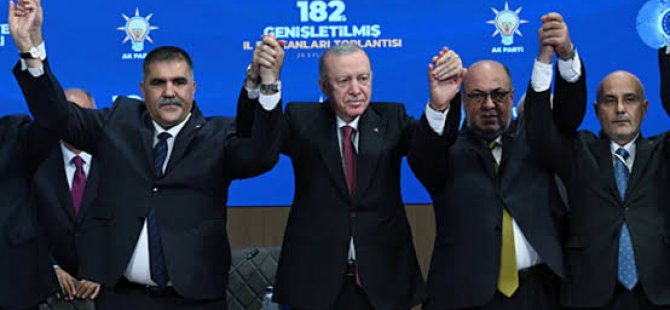PARTİLERİNDEN İSTİFA EDEN 9 İLÇE BELEDİYE BAŞKANI AK PARTİ'YE KATILDI