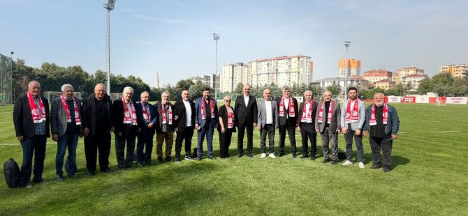 PENDİKSPOR YÖNETİMİ BASINLA BULUŞTU: HEDEF PLAY-OFF