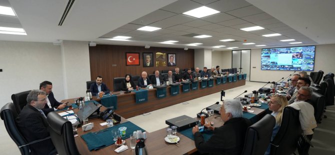 BAŞKAN AHMET CİN DÜNYA GAZETECİLER GÜNÜ'NDE BASIN MENSUPLARIYLA BULUŞTU
