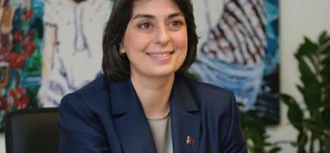 ÜSKÜDAR BELEDİYE BAŞKANI SİNEM DEDETAŞ EV HAPSİ KARARIYLA TAHLİYE EDİLDİ
