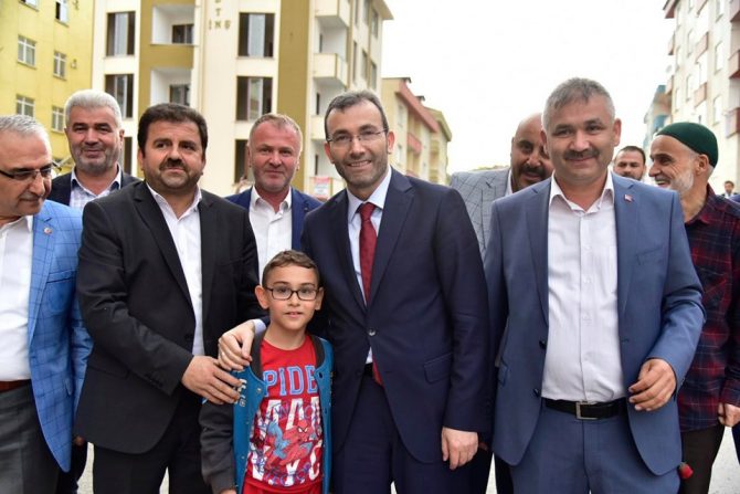 Başkan Ahmet Cin Çınardere Halkıyla İftar Sofrasında Buluştu