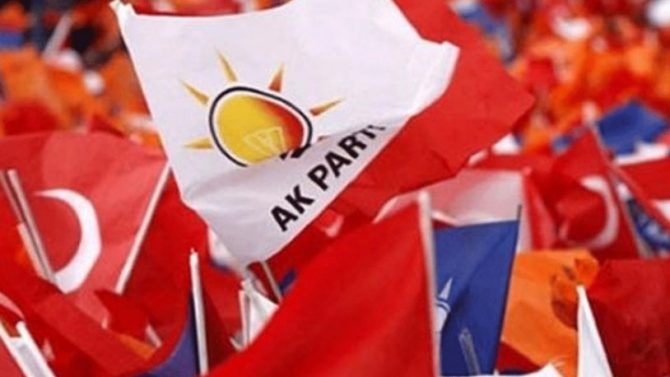AK Parti İstanbul'da Kayıtlı 2 Milyon Üyesini Arayıp Seçime Gitmelerini İstedi