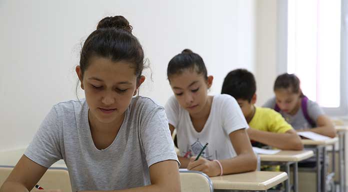 LGS Sınav Sonuçları Açıklandı: 1 Milyon Öğrenci Sıfır Çekti