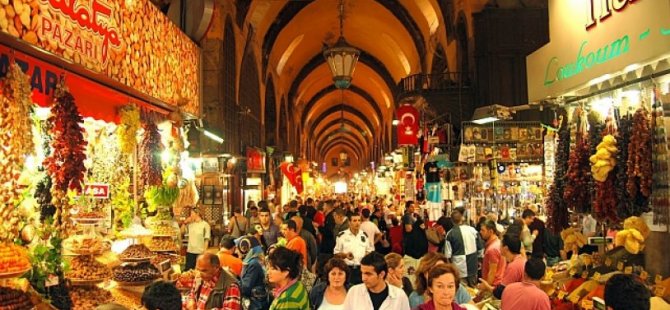 Arap Turistler Türkiye'ye Akın Ediyor