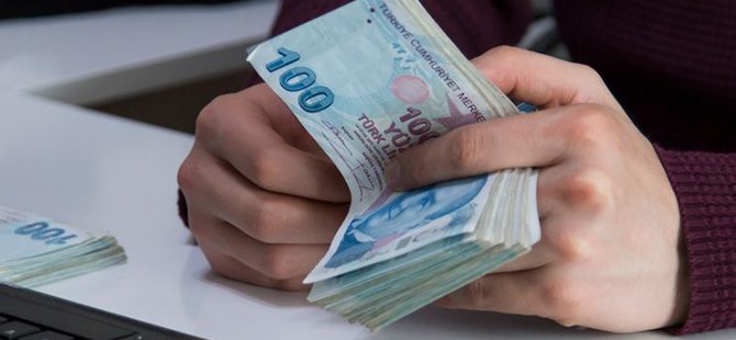 BÜROKRATLARIN ÇİFTE MAAŞ ALMASI TEPKİ ÇEKTİ