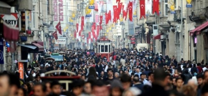 İSTANBUL VALİLİĞİ 12 BİN 474 MÜLTECİYİ GERİ GÖNDERDİ
