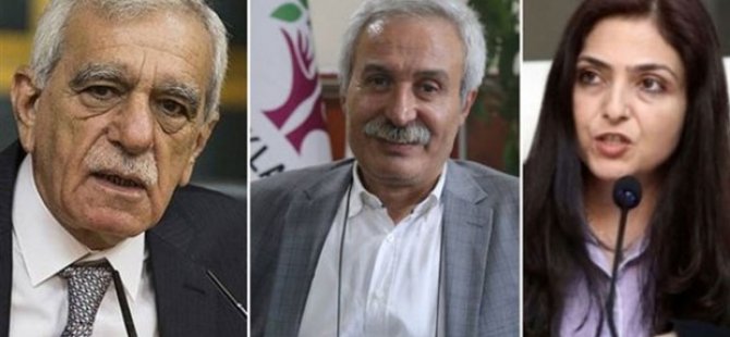 3 BÜYÜKŞEHİR BELEDİYE BAŞKANI GÖREVDEN ALINDI