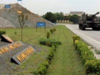 BMC YETKİLİLERİ İŞÇİLERİ İKNA ETMEYE ÇALIŞTI