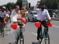 SIRA DIŞI ÇİFT PENDİKLİLERİN İLGİ ODAĞI OLDU