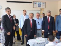 PENDİK KAYMAKAMI İLHAN ÜNSAL MİNİK YÜREKLERİN HEYECANINA ORTAK OLDU