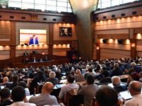 İBB MECLİSİ'NDE AK PARTİ ÇIKIŞI: GEZİCİLERİ İBB'YE ATADINIZ