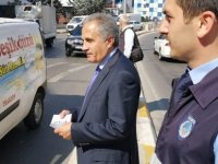 KAYMAKAM İLHAN ÜNSAL YAYA FARKINDALIĞI NÖBETİNE KATILDI