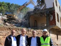 KARTAL'DA RİSKLİ YAPILAR YIKILIYOR