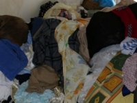 KARTAL'DA BULUNAN EVDEN 4 TON ÇÖP ÇIKARTILDI