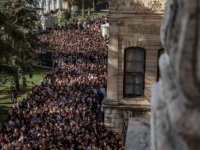 10 KASIM'DA 105 BİN YURTTAŞ ANITKABİR'İ ZİYARET ETTİ