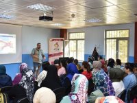 TUZLA'DA 1500 ANNEYE TEMEL AFET BİLİNCİ EĞİTİMİ