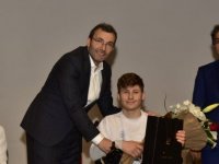 BAŞKAN AHMET CİN^DEN ENGELLİ VATANDAŞLARA ANLAMLI MESAJ