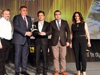 E=MC2 ‘YE BÜYÜK ÖDÜL!