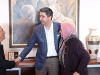 BAŞKAN GÖKHAN YÜKSEL HALKA MAKAM KAPILARINI ARDINA KADAR AÇTI