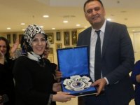 KAĞIT RÖLYEF KARMA SERGİSİ KARTAL BELEDİYESİ'NDE AÇILDI