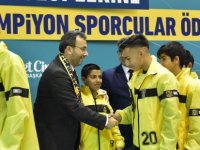 PENDİK BELEDİYESİ'NDEN SPOR KULÜPLERİNE TAM DESTEK