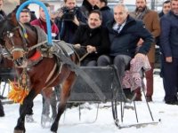 ERZURUM'DA GARİP OLAY! BELEDİYE BAŞKANI VE İL TARIM  MÜDÜRÜNÜ AT KAÇIRDI